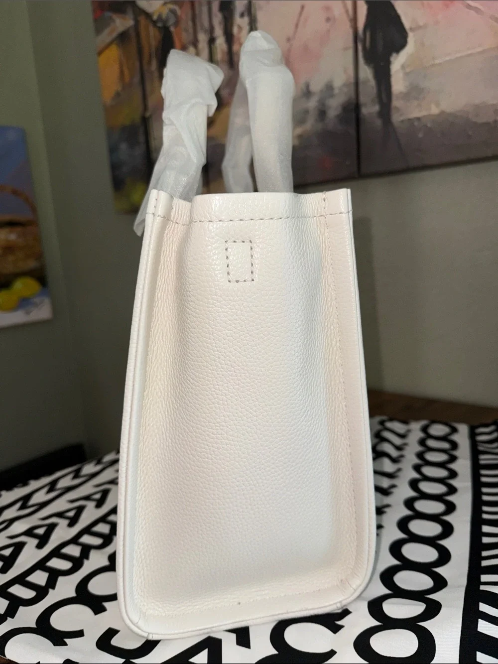 Marc Jacobs The Leather Medium Tote Bag